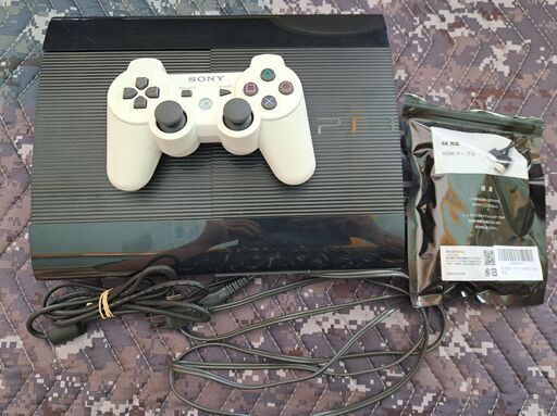 SONY PlayStation3 CECH-4000B ソフト2本付き SONY PlayStation3 CECH-4000B ソフト2本付き