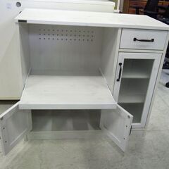 ミドルレンジボード 幅88㎝ CERISE フレンチカントリー ロータイプ 食器棚 アイボリー 木目調 札幌市東区 新道東店