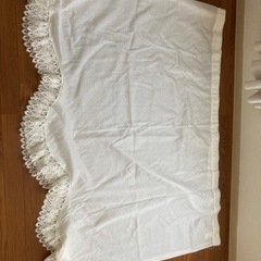 ニトリ　レースカーテン(高さ100cm×幅280cm)