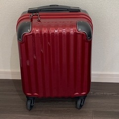 スーツケース　レッド　赤 TSAロック　鍵あり　Sサイズ