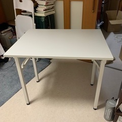 【ネット決済】折りたたみテーブル　ホワイト