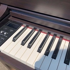 ヤマハ　CLP-735R (送料、設置無料)