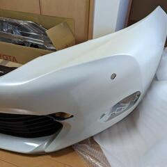 トヨタハリアー60系前期フロントバンパー