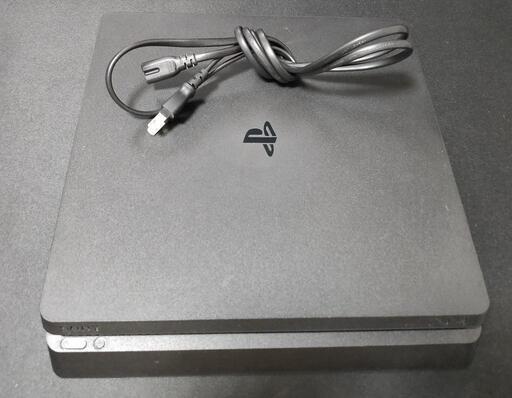 【PS4 Slim】本体と電源ケーブルのセット