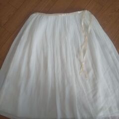 白スカート