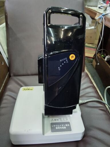 [中古]Panasonic(パナソニック)リチウムイオンバッテリー13.2Ah+充電器付き