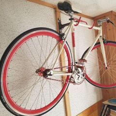 自転車2台とフレーム