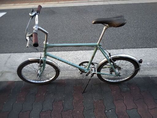 ビアンキ・メルローのタイヤがバースト！ | CICLI LA BELLEZZAのブログ 
