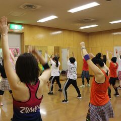 福岡市早良体育館・ともてらすでZUMBA・STRONG・ヨガ・ピラティスなど - 福岡市