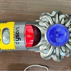 ダイソン V8 Fluffy サイクロン式 コードレスクリーナー
