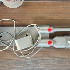 ダイソン V8 Fluffy サイクロン式 コードレスクリーナー