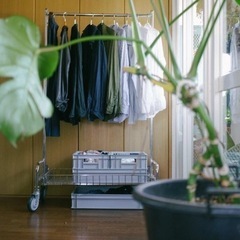 Pacific furniture service　36\