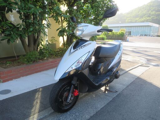 SYM GT125EFI　実働中古車　バッテリーフル充電済み　駆動系新品交換済み　オイル交換後渡し　タイヤ前後バリ山　ナンバー登録書類有り