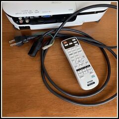 プロジェクター　EPSON EB-S12H 現役・中古品・動作良好