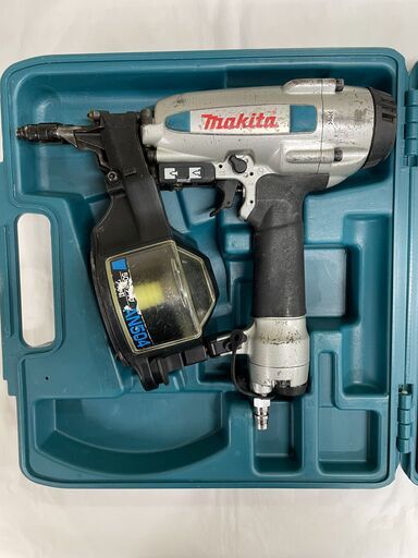 【北見市発】マキタ MAKITA 50㎜エア釘打機 AN504 年式不明 (D5091wY)