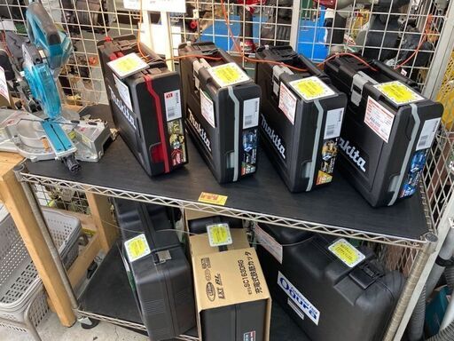 未使用　マキタ　18V充電式インパクトセット　TD173DRGX