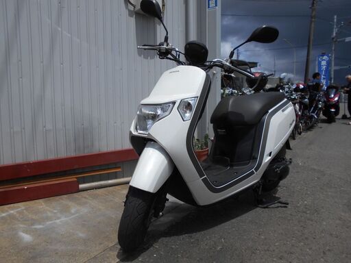 HONDA ダンク　白