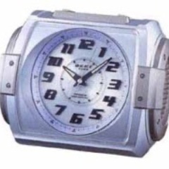 中古　目覚まし時計　置き時計　QM726S