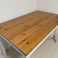 2〜4人掛けテーブル IKEA LERHAMN レールハムン
