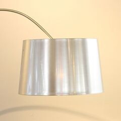 【店頭引取/自社配送限定】BoConcept/ボーコンセプト KUTA フロアランプ 照明 ロングネック シンプル モダンデザイン サテン仕上げ 2020027