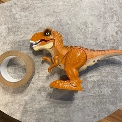 ①恐竜　おもちゃ