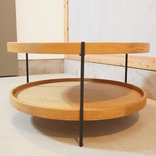 moda en casa(モーダエンカーサ)取り扱いメーカーSketch(スケッチ)のHUMLA(フムラ）コーヒーテーブルです。天然木にメタルの脚を合わせたシンプルなローテーブルは北欧スタイルなどに。DG515