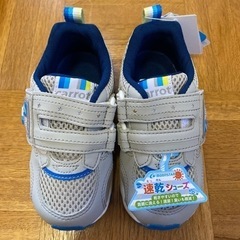 【新品未使用】15.5cm 子供靴 スニーカー ムーンスター キ...
