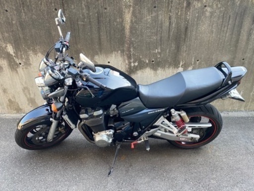 スズキ SUZUKI GSX1400 ネイキッド リッター（大型）バイク 画像 No.3