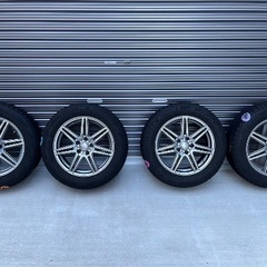 スタッドレスタイヤ　ブリヂストン　ホイール付き　アルファード