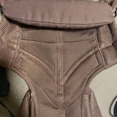 定価の2万円OFF！エルゴベビー 抱っこ紐 OMNI 360 クールエア／ダーク