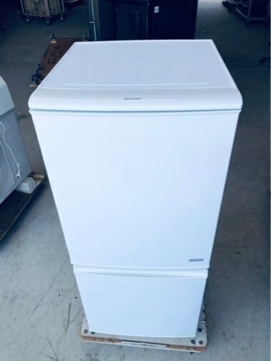 「配送・設置可能」　シャープ 137L 2ドア冷蔵庫（ホワイト系） SHARP SJ-D14A