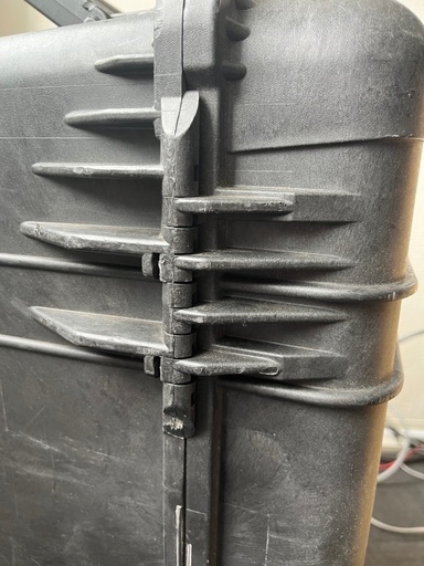 ペリカンケース1638中古