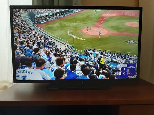 32型液晶テレビ　シャープ AQUOS LC-32E40　2018年製