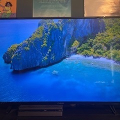 43インチ　4K 対応テレビ　リモコン、テレビケーブル付き