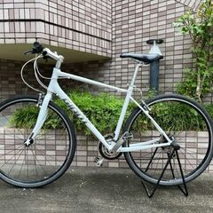 【OHメンテナンス調整済み】ジャイアント　GIANT ESCAPE　ホワイト 3×8