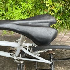 【OHメンテナンス調整済み】ジャイアント　GIANT ESCAPE　ホワイト 3×8