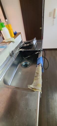 水回りクリーニングします。