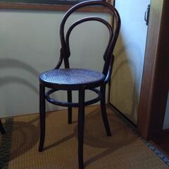 昭和初期の籐の椅子(2脚)