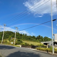 昨日偶然ちょっとキレイな虹🌈を発見したので載せて見ました。