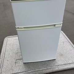 冷蔵庫80L（ユーイング）　１０００円で販売！（88）