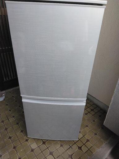 シャープ137l2ドア冷凍冷蔵庫SJ-14Y-S