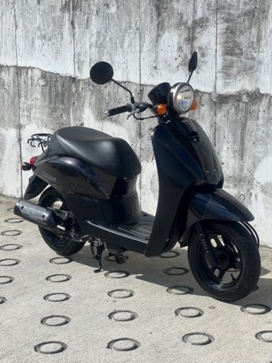 大人気セール‼️低走行3400キロ‍♀️安心の前後タイヤ新品✨️バッテリー充電済み嬉しいオイル交換済み♻️便利なサイドスタンド新品✨️長く乗るならこの1台燃費重視の方におすすめ✨AF67 トゥデイ✴
