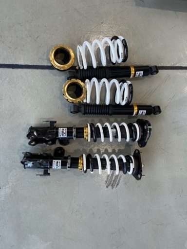 トモッシー　　HKS HIPERMAX S style L 車高調 早いもの勝ちです！！HKS HIPERMAX S-style L の車高調