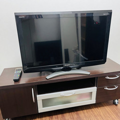 SHARP AQUOS LC-32E7 テレビ　テレビボード　ニトリ