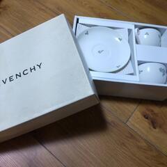 【取引中】GIVENCHY 新品未使用  ティーカップ