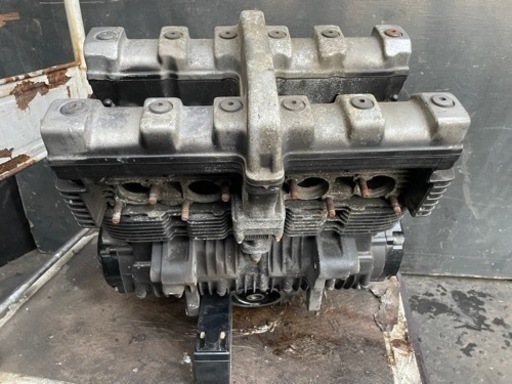 23D2 YAMAHA ヤマハ XJR400 4HMエンジン クランキングOK クランキング時異音無 23D2 YAMAHA ヤマハ XJR400 4HMエンジン クランキングOK クランキング