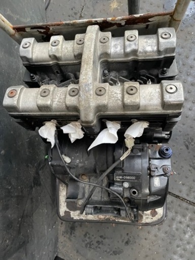 23D2 YAMAHA ヤマハ XJR400 4HMエンジン クランキングOK クランキング時異音無 23D2 YAMAHA ヤマハ XJR400 4HMエンジン クランキングOK クランキング