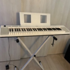 YAMAHA ピアノ　電子ピアノ　キーボード