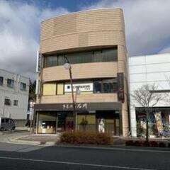 石川第1ビル2F北テナント 　省エネエアコン新設します。屋…