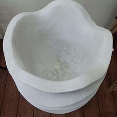 ⑤【処分価格】新品　鉢50×50×80cm白色　即決優先